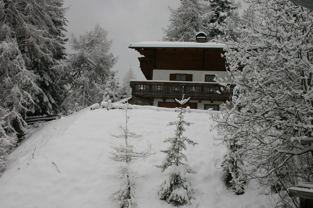 Moritzhütte im Winter